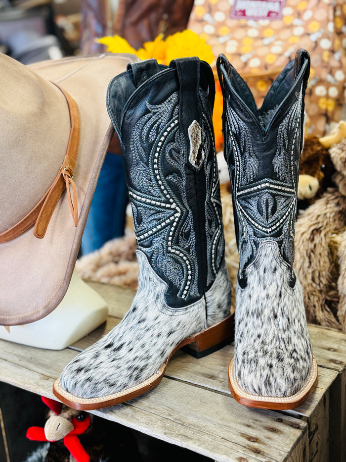Tanner Mark Cowhide Western Boot