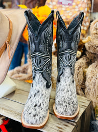 Tanner Mark Cowhide Western Boot