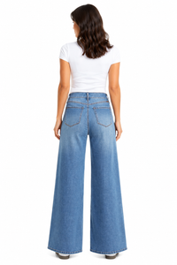 1822 Eco-Friendly Wide-Leg Jeans – 33" Inseam