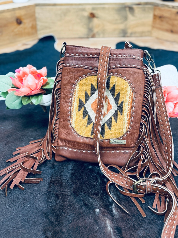 Santa Fe Altura by Prannee