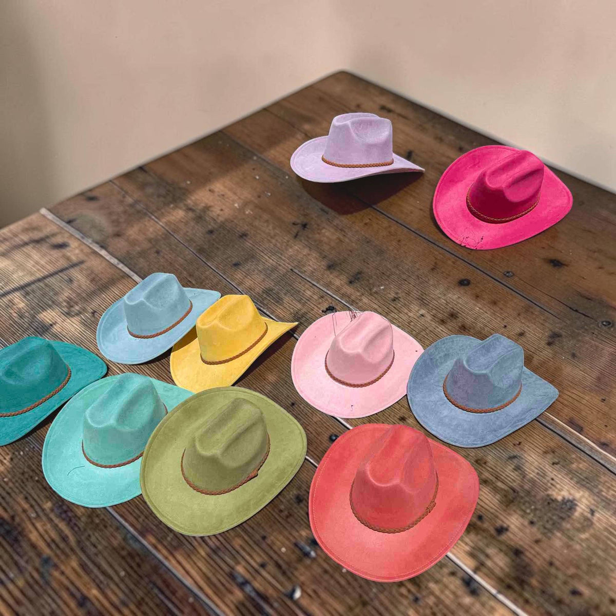 🤠Vegan Suede Cowboy Hat W/ Suede Hat Band