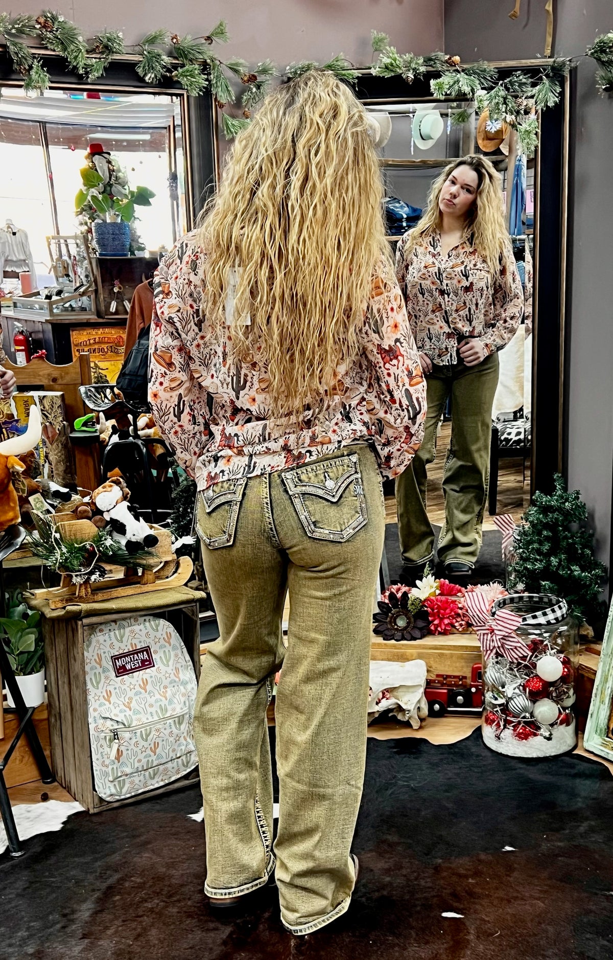 Miss Me Bronzed Wide