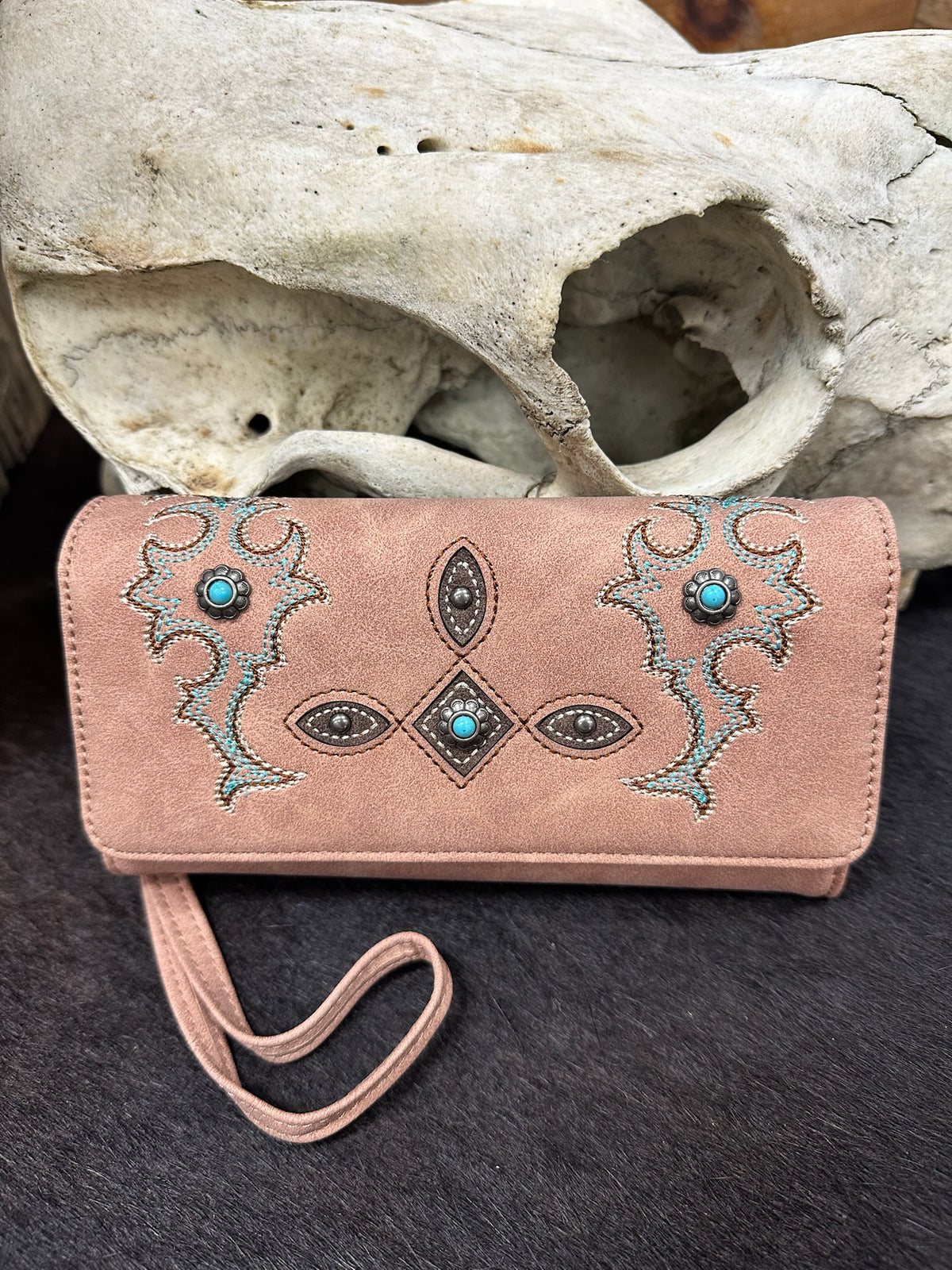 Montana West Turquoise Elegance Wristlet Clutch