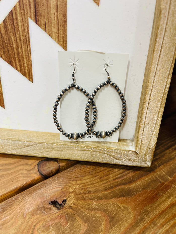 Navajo Pearl Hoop Errings