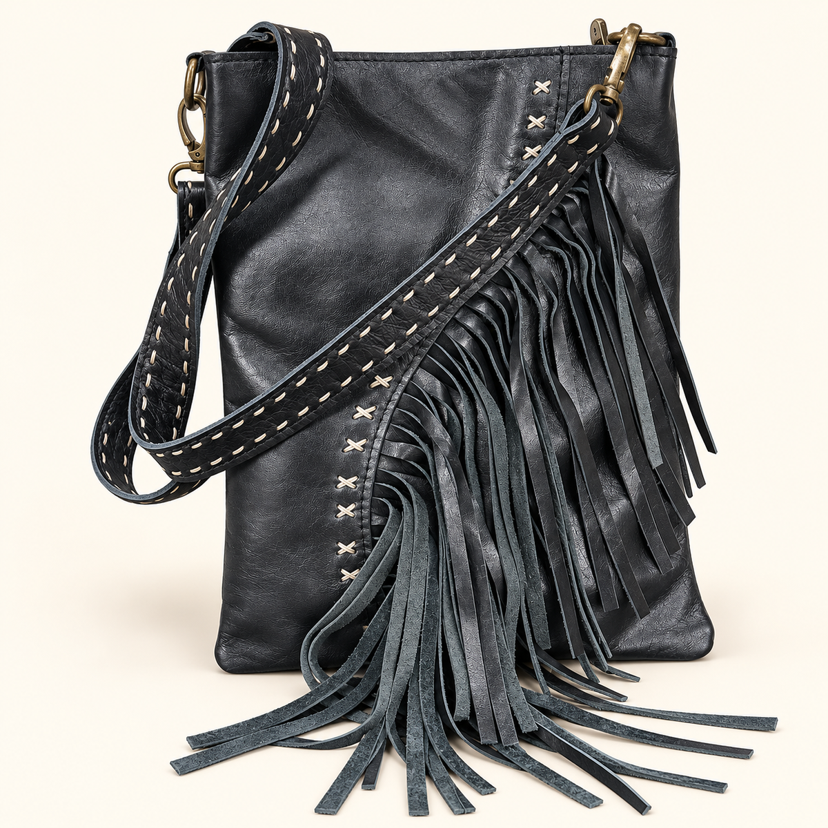 Austin Holly Artisan Bag by Pranee