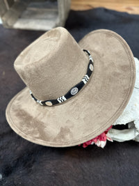 Austin Accent "Silverado Trail" Concho Hat Band