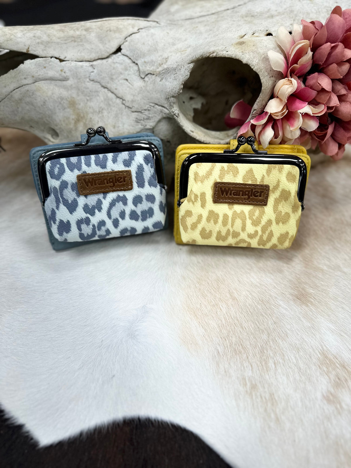 Wrangler Leopard Print Kiss-Lock Mini Wallet