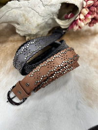 Scalloped Stud Western Belt