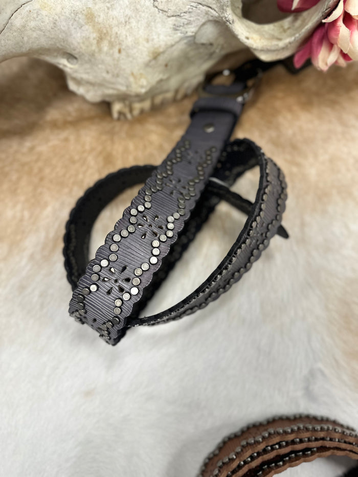 Scalloped Stud Western Belt