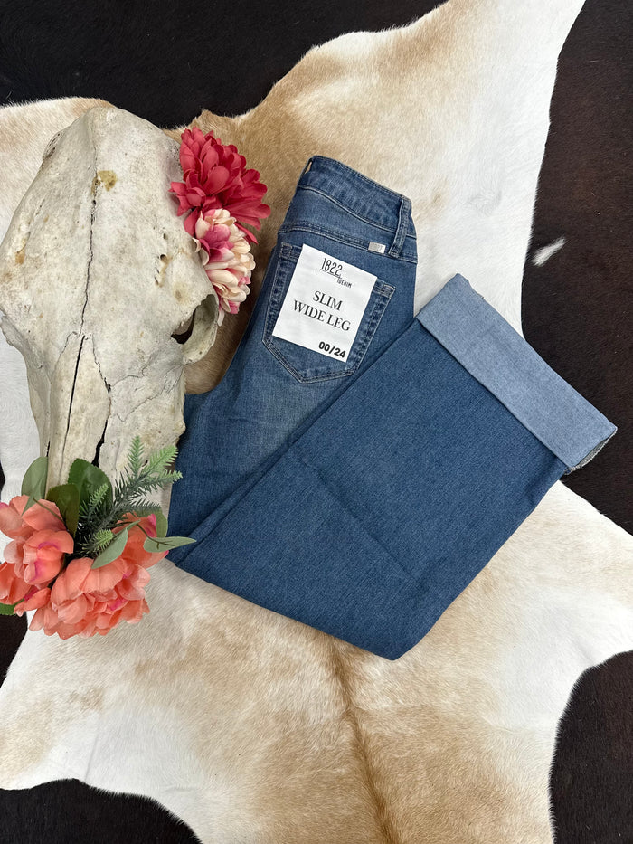 1822 Willa Slim Wide Leg Roll Cuff