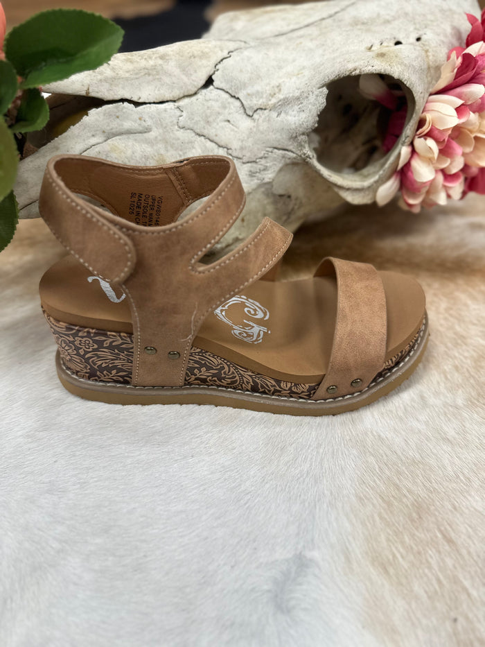 Little Mesa Tooled Wedge Sandal