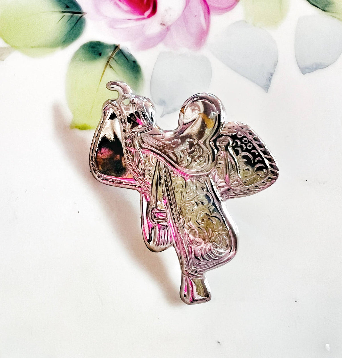 Silver Stamped Metal Western Saddle Hat Pin Hat Bar