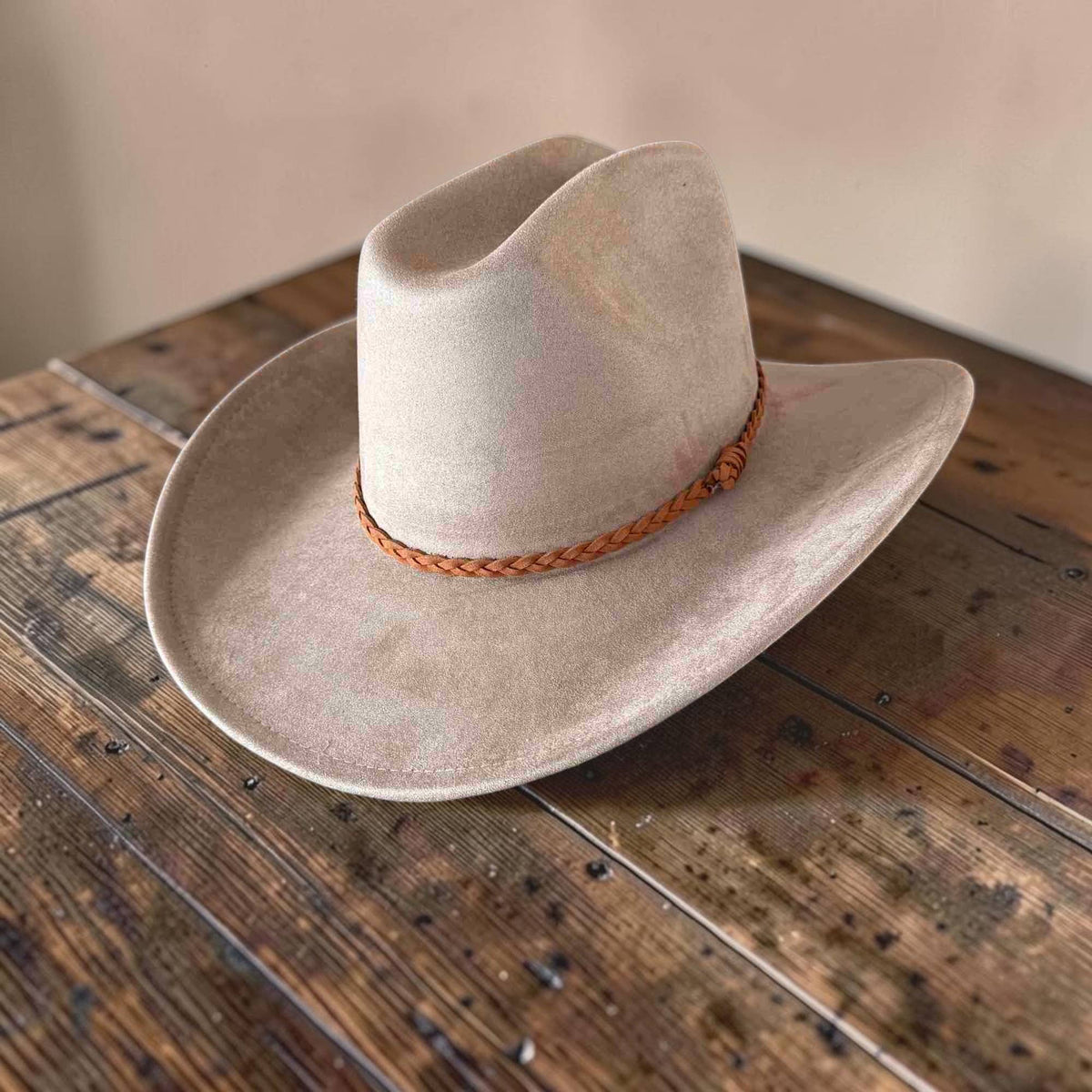 🤠Vegan Suede Cowboy Hat W/ Suede Hat Band