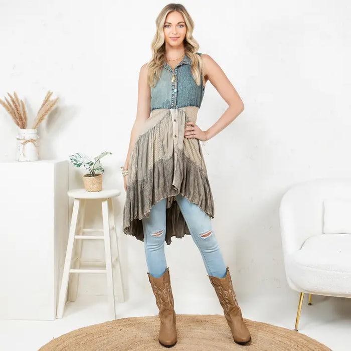 Front-Open Asymmetrical High Low Top